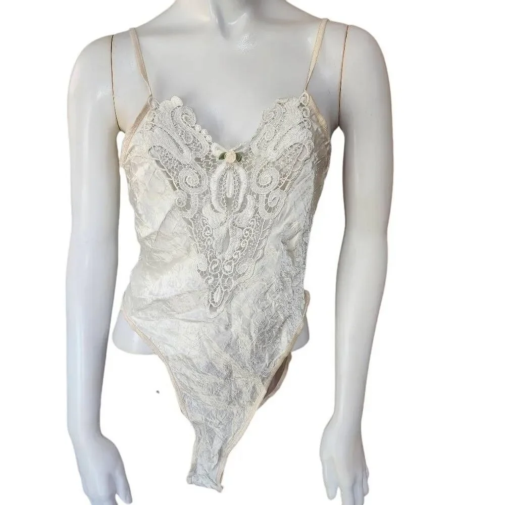 Vintage Cinema Etoile Cream Babydoll (M) - Picture 4 of 6